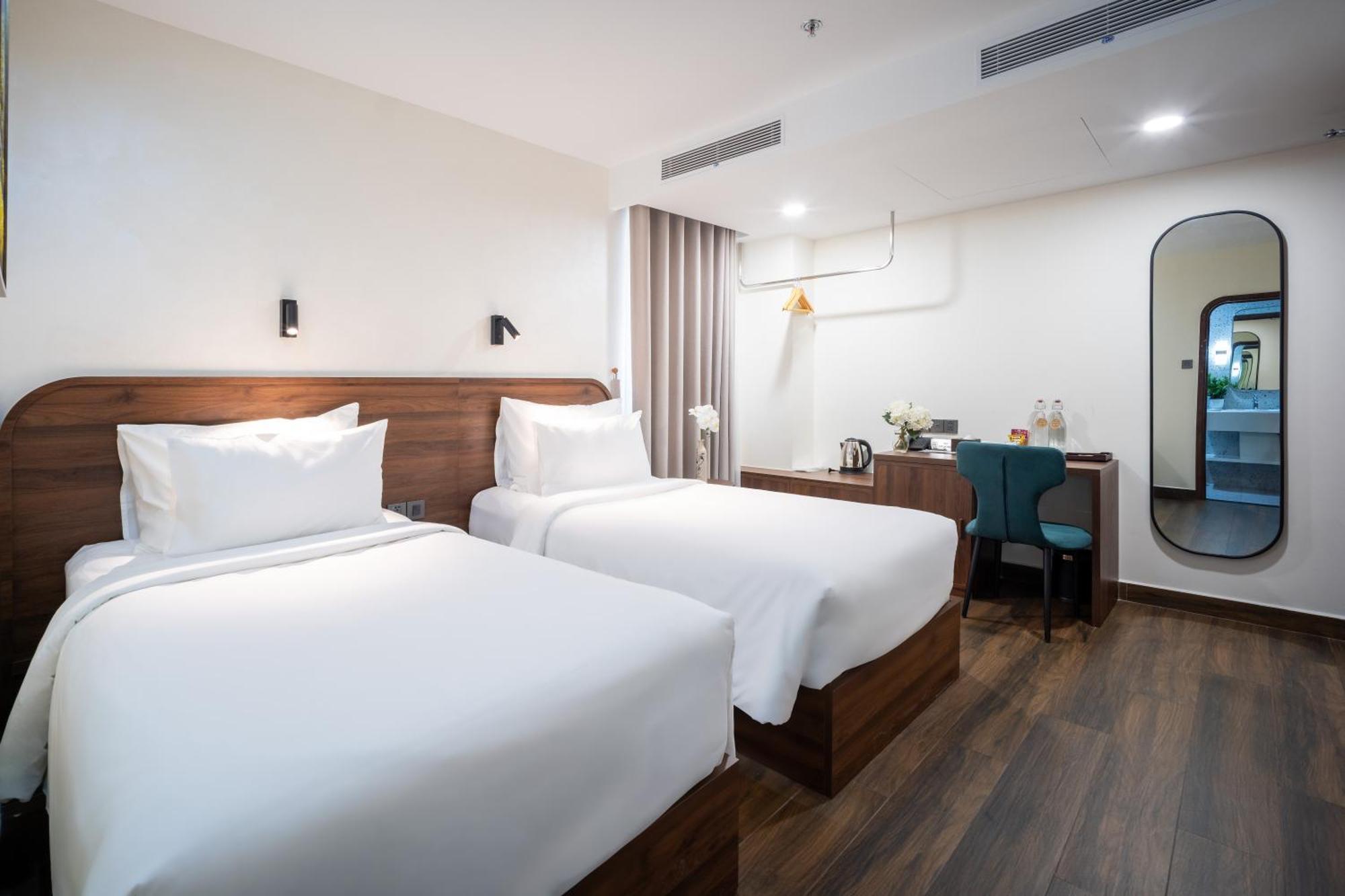 הו צ'י מין סיטי Hato Saigon Boutique Hotel & Rooftop מראה חיצוני תמונה