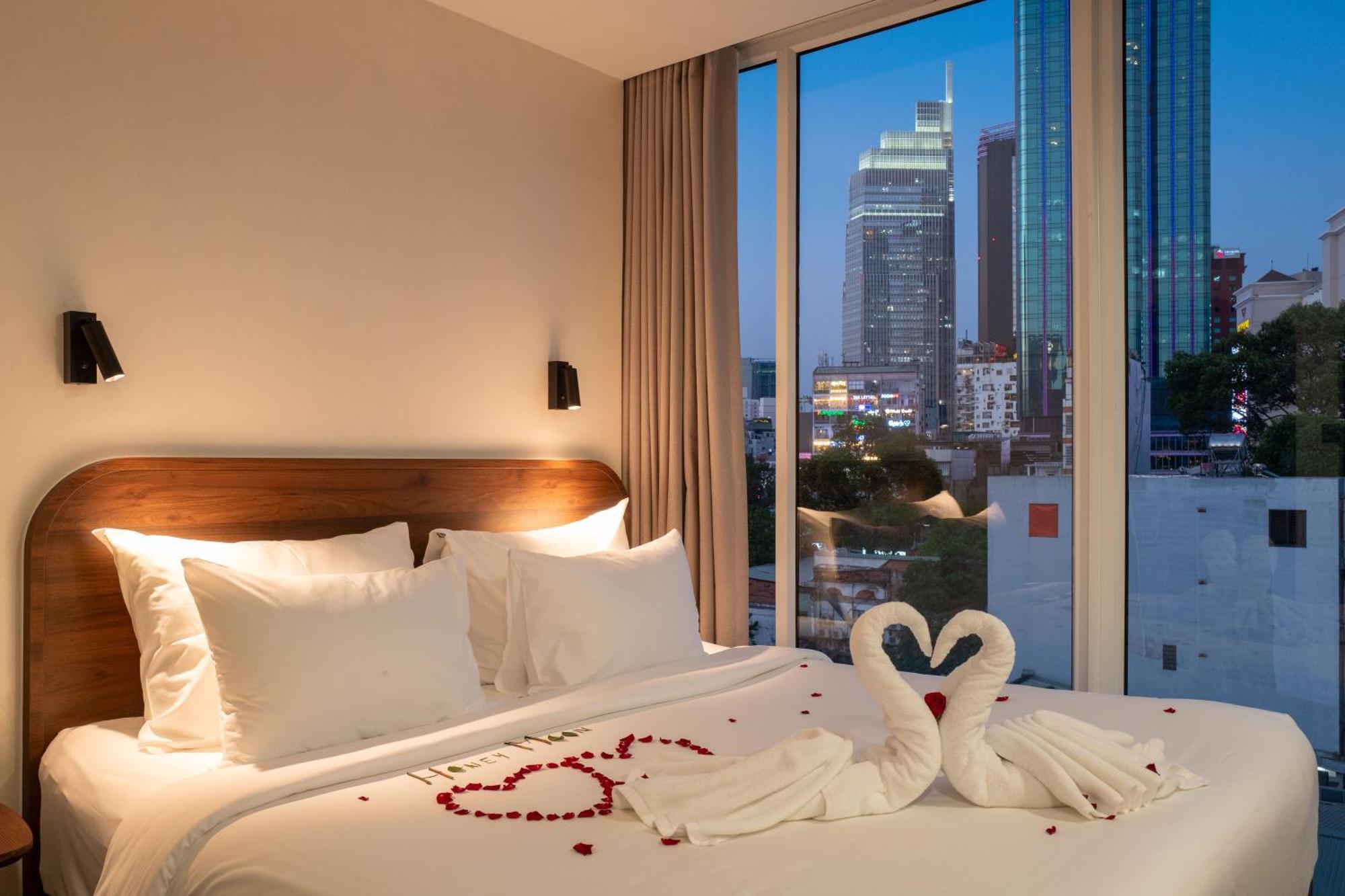 הו צ'י מין סיטי Hato Saigon Boutique Hotel & Rooftop מראה חיצוני תמונה