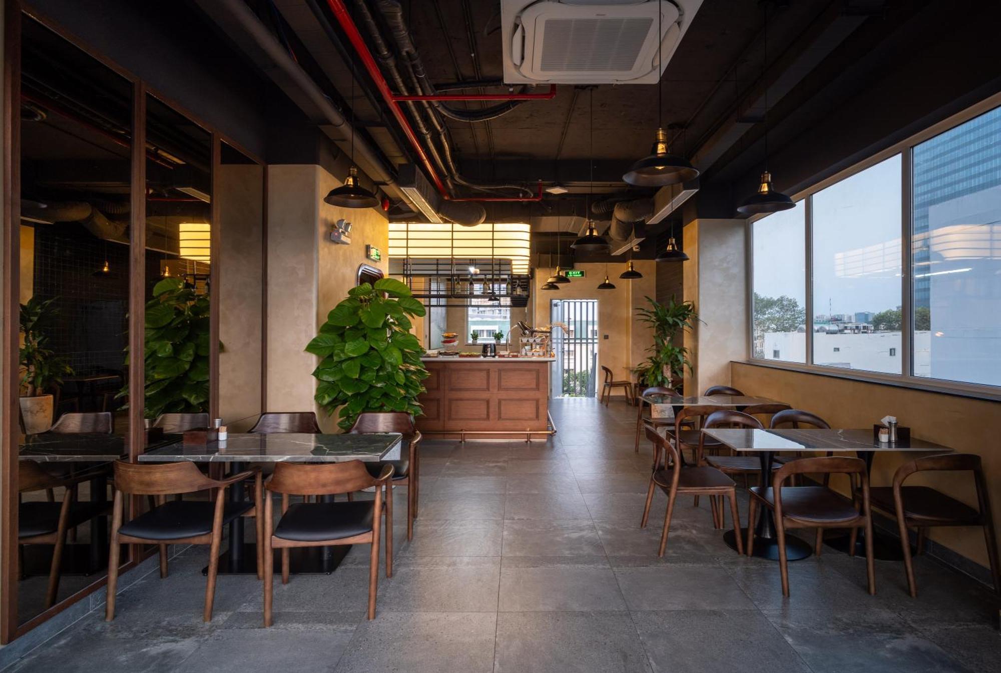 הו צ'י מין סיטי Hato Saigon Boutique Hotel & Rooftop מראה חיצוני תמונה